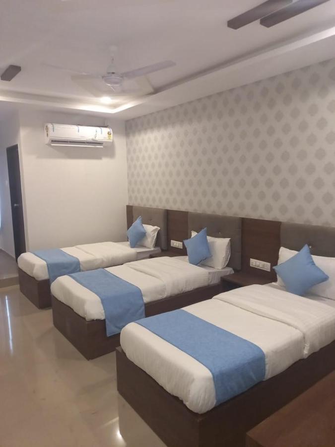Hotel Nilkanth Inn Hālol Eksteriør bilde